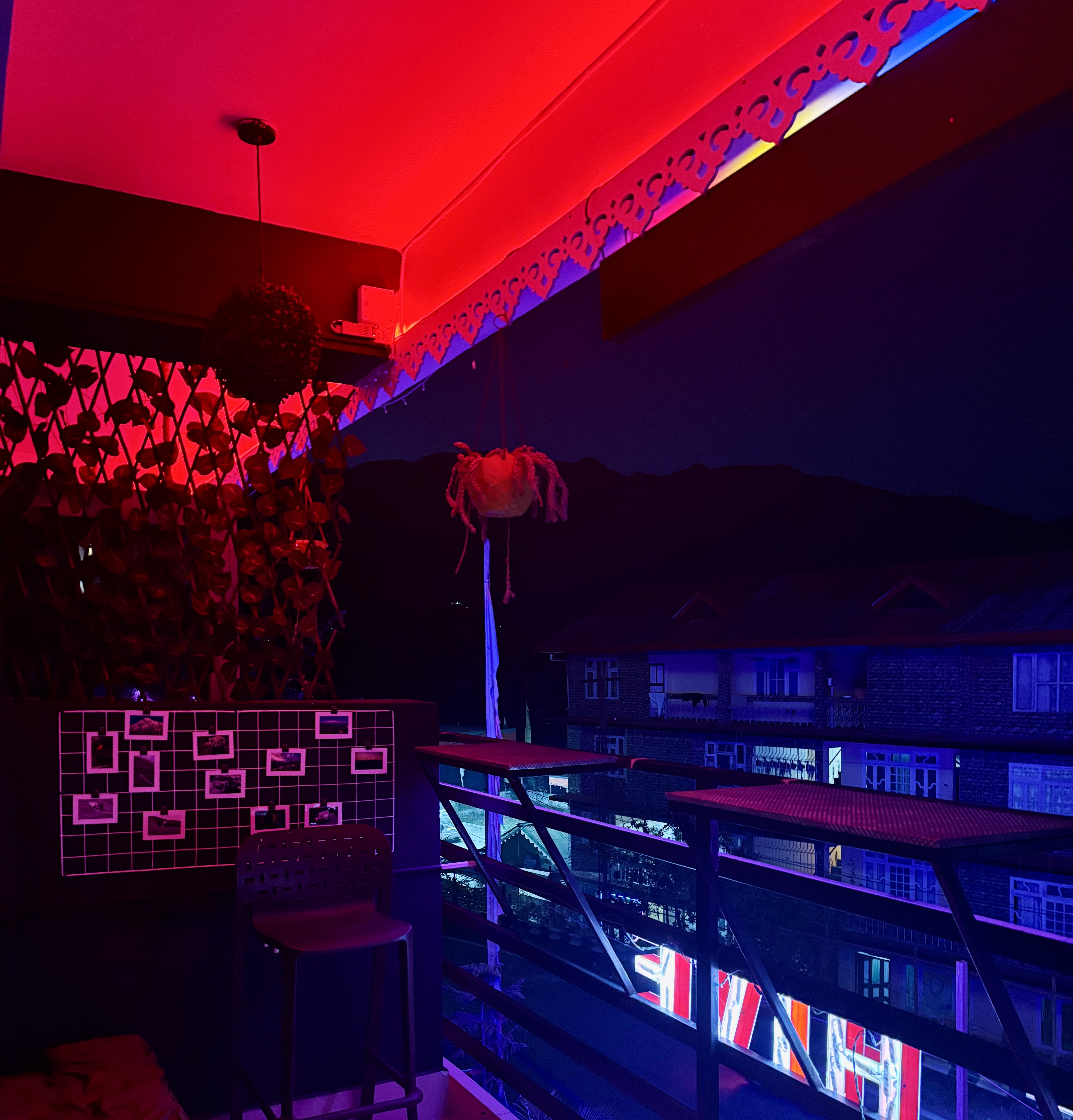 Restaurant and pub area at Arosia by The Hive with bar seating and ambient lighting